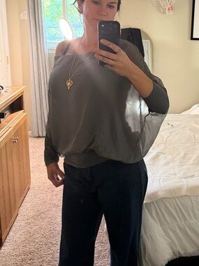 Y2K Keysha Made in Italy 100% Silk Sheer Dolman Blouse Gray Draped Boho Top M